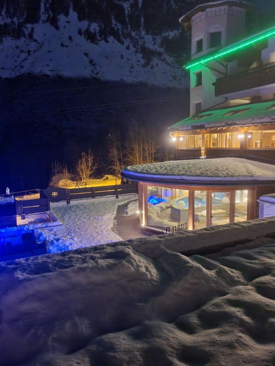 Alps Oriental Wellness Hotel カンポドルチーノ エクステリア 写真